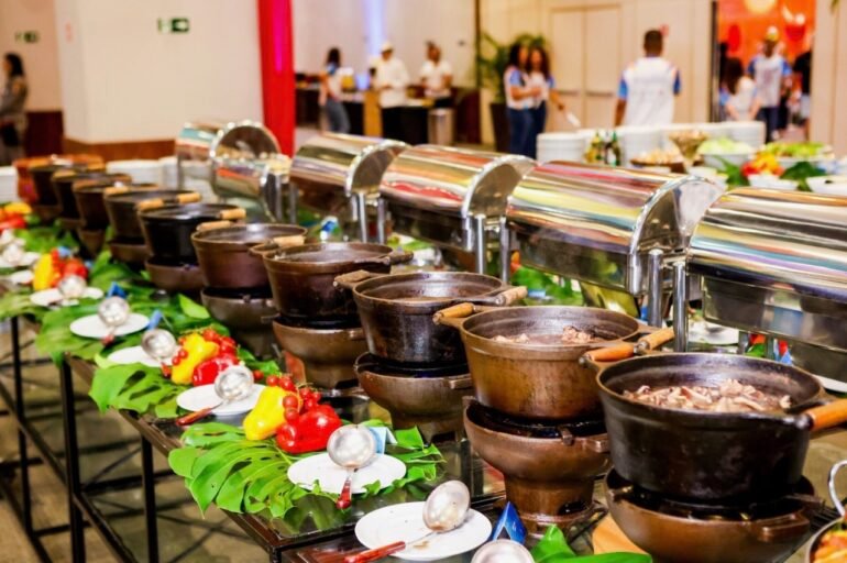 Diogo Nogueira será a grande atração da tradicional Feijoada Carnavalesca da Rede Windsor Hoteis na Barra