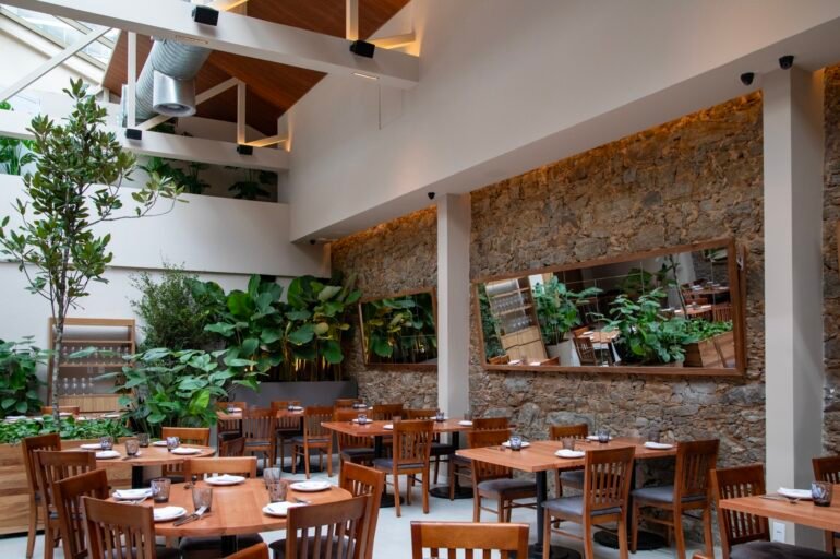 São Miguel chega a Botafogo como novo refúgio gastronômico da zona sul carioca