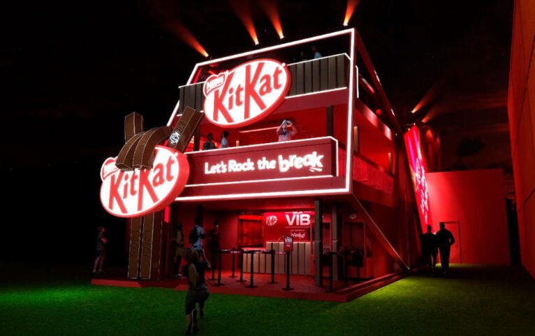 KitKat® apresenta estande interativo com três andares